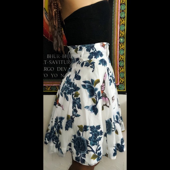 FRENCH CONNECTION Button Down Nature Themed Skirt - Picture 4 of 5